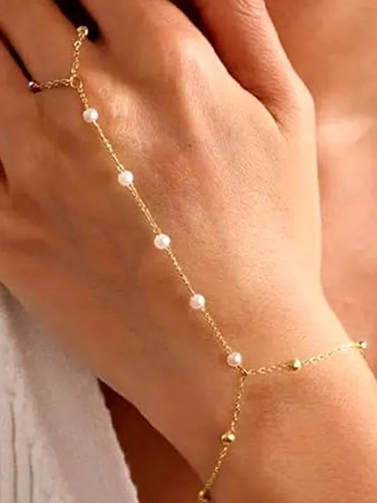 Pearl finger ring bracelet